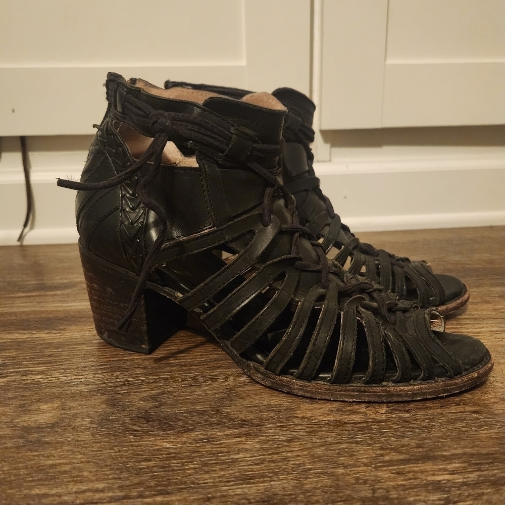 Freebird By Steven Wazee Black Heeled  Boots with Strappy Design Size 10